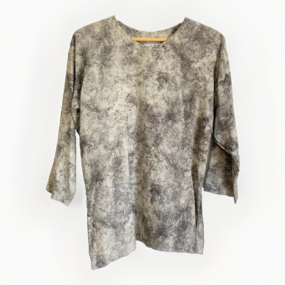 St. John VTG Michelle St. John Women’s Large Silk Top 3/4 Sleeves Quiet Luxury